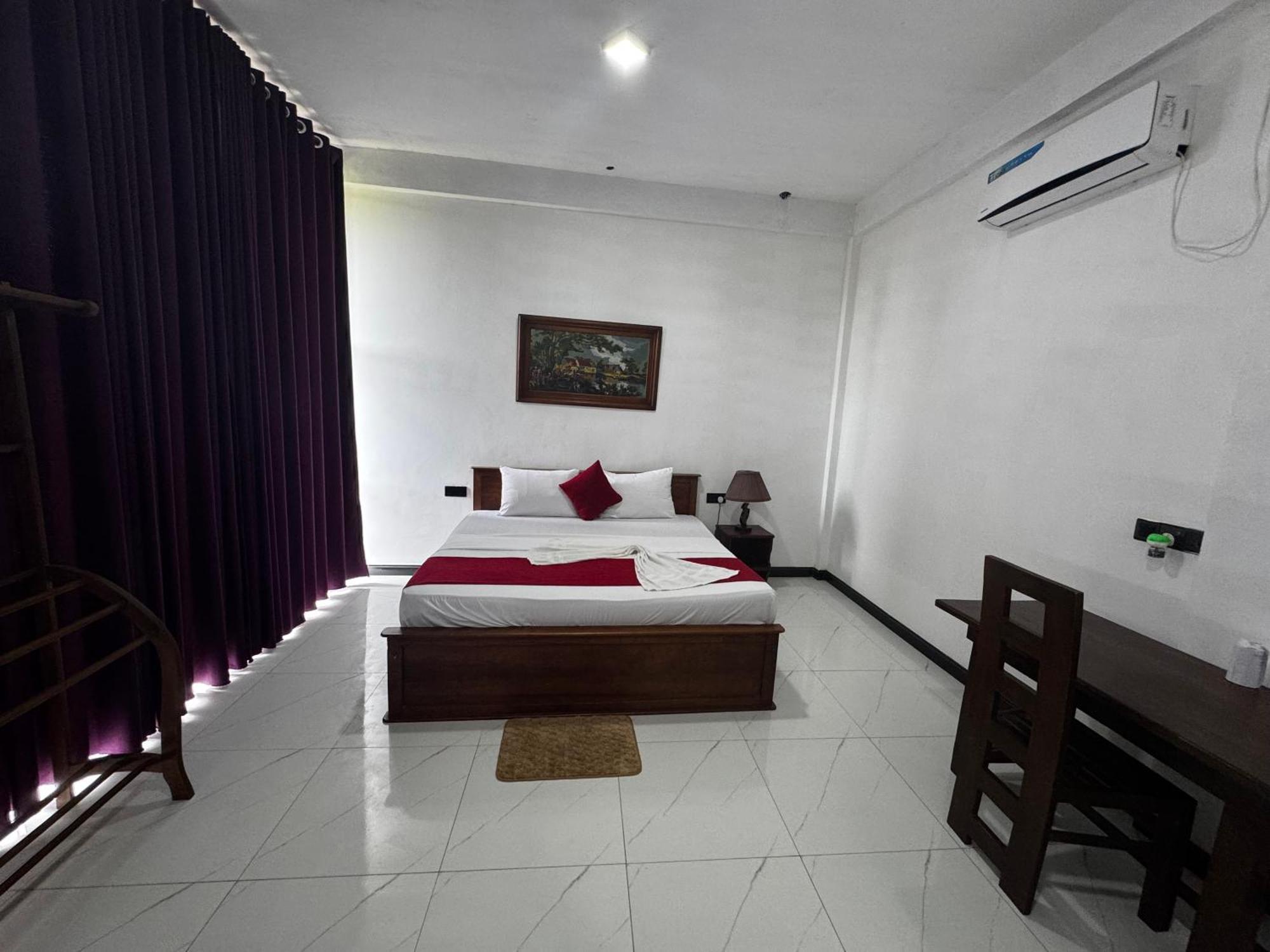 Hotel Ciel Star Anuradhapura Exterior foto